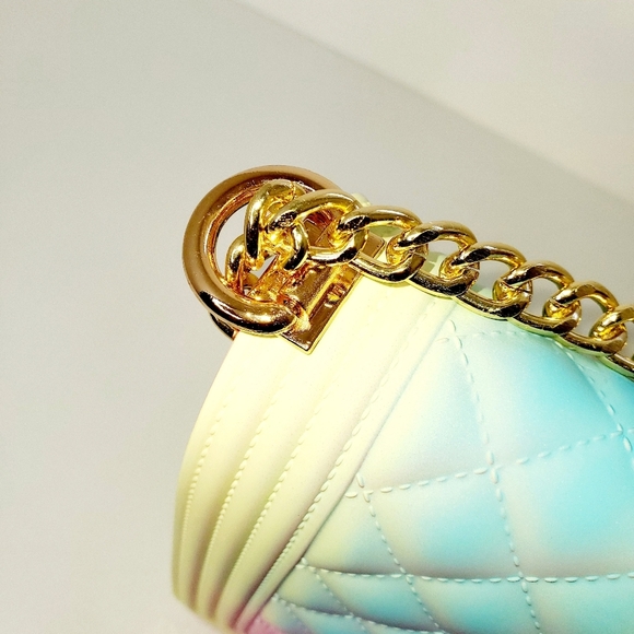 Caleesa Women's Quilted Multicolored Classic Flap Jelly Purse - Picture 3 of 7